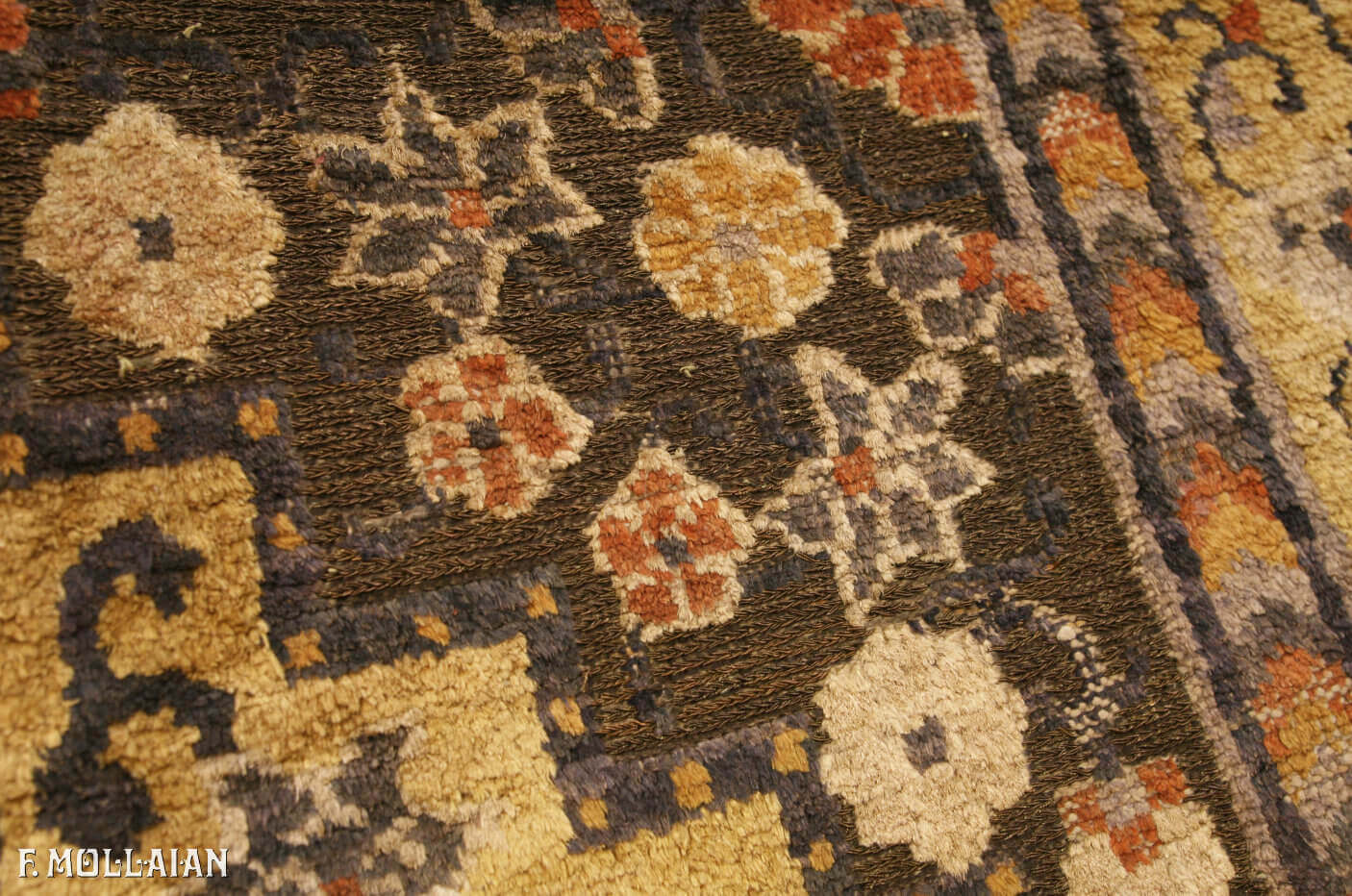 Antique Chinese Imperial Palace Ningxia Metal-Thread Souf Carpet (210x122 cm)